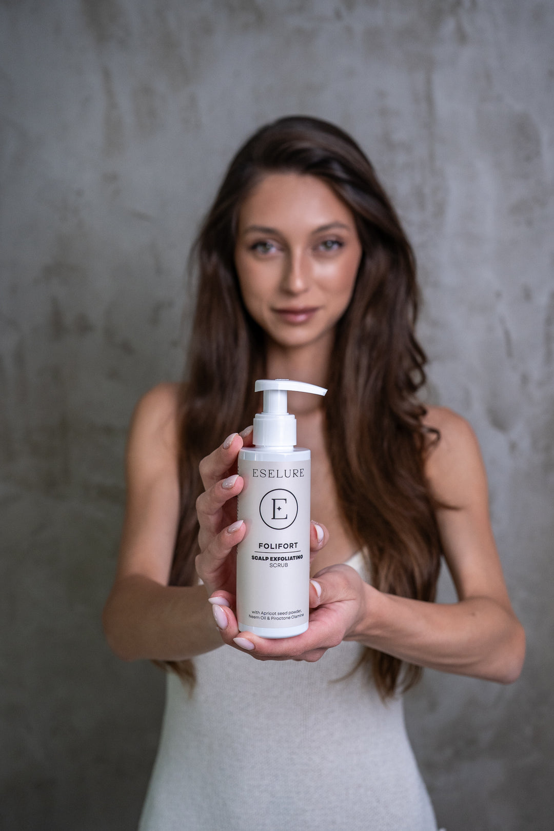 Scrub exfoliant FOLIFORT – Femei